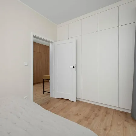아파트 Modern With Air Conditioning And Parking By Renters Prestige